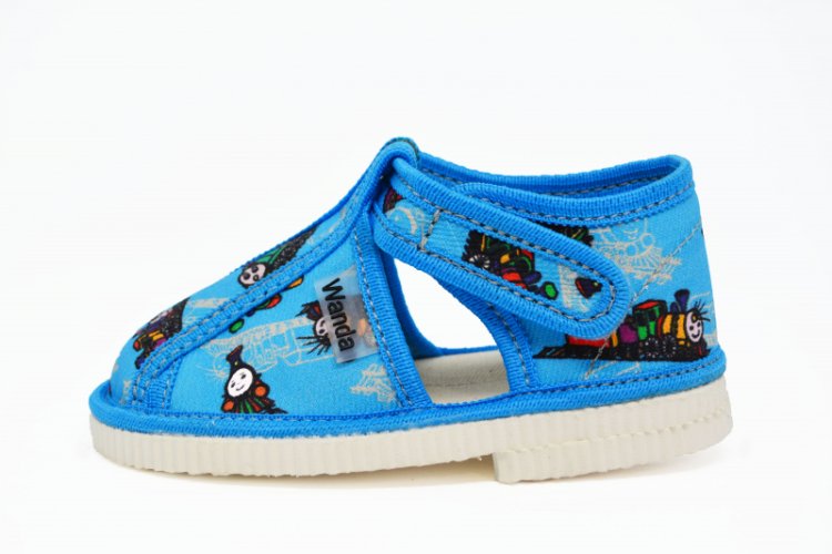 Papučky Wanda so zatvorenou špičkou W002 Vratko