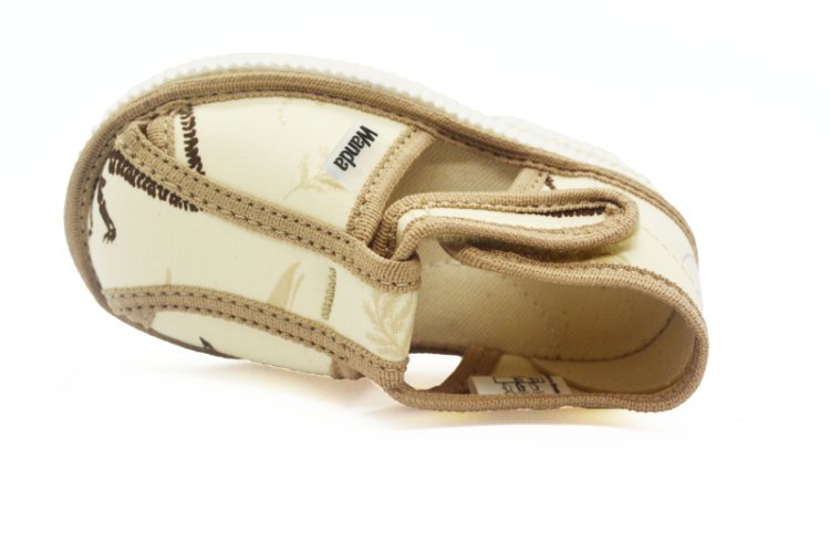 Papučky Wanda so zatvorenou špičkou W002 Raptor